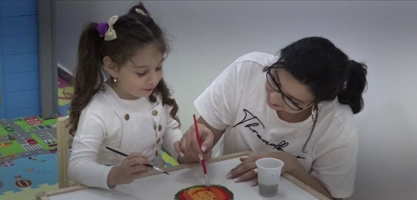 Atelierele de creație, soluția pentru ca părinții să petreacă mai mult timp alături de copii. "Acasă făceam curățenie"