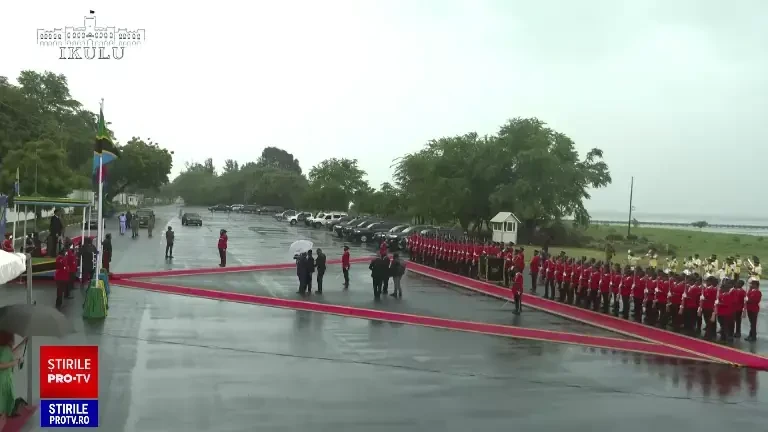 Preşedintele Klaus Iohannis a fost primit de omologul său din Tanzania