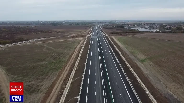 Se dau în folosință primii kilometri din Autostrada Zero. Atenție, se oprește în câmp