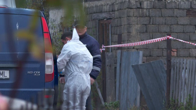 Ce a mărturisit bărbatul din Bistrița-Năsăud care a trăit cu cadavrele surorilor în casă mai bine de o lună