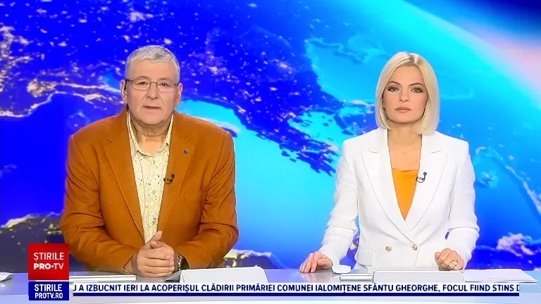 Poneiul dolofan Bobiță, spectacol în zăpadă. L-au urmat și ceilalți ponei