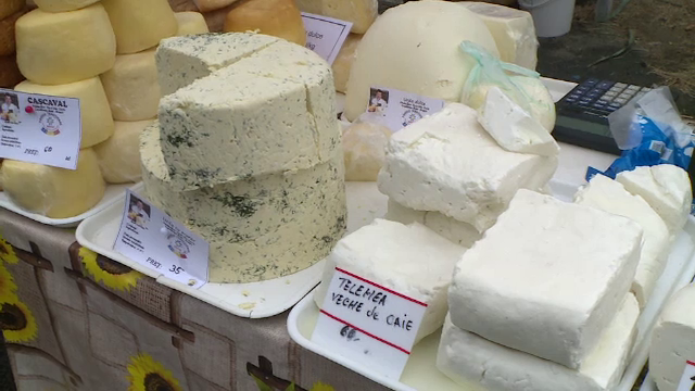 Cum ne putem feri de produsele tradiționale înșelătoare din piețe și târguri. Ce recomandă specialiștii