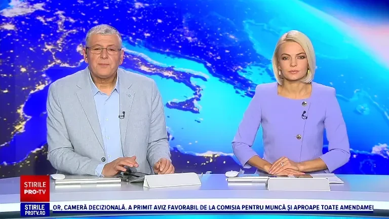 Lumea Frozen a căpătat viață în Hong Kong. Mii de oameni au venit să le vadă pe prințesele Anna și Elsa