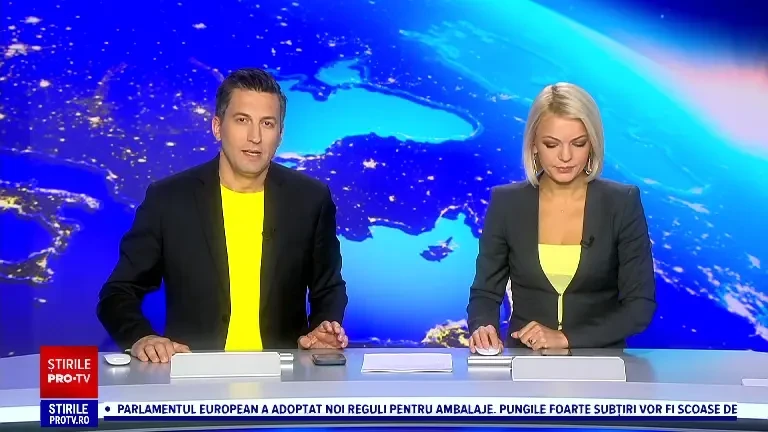 Imagini spectaculoase, surprinse pe Coasta Amalfi. Localnicii au filmat o tornadă care se îndrepta spre țărm | VIDEO