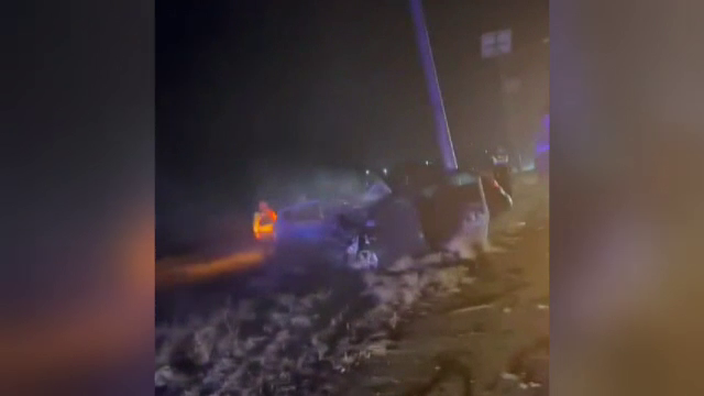 Un tânăr de 18 ani din Brăila a intrat în plin într-o mașină de poliție, în timp ce era urmărit de oamenii legii