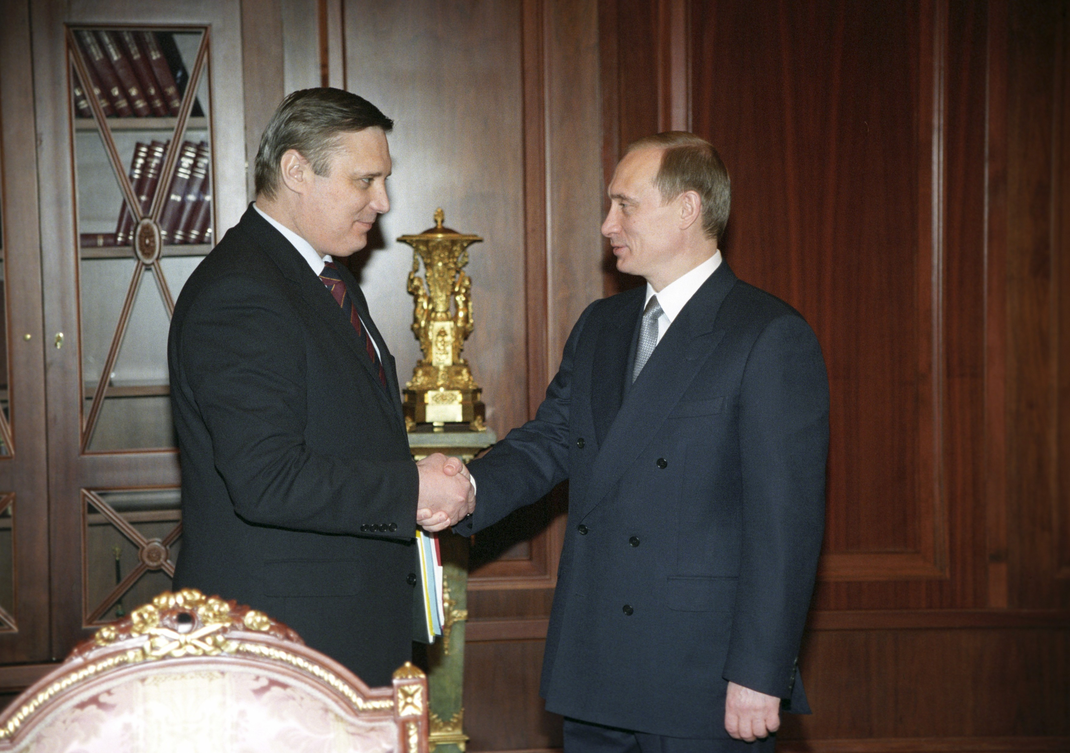 Primul premier al lui Putin, pus de justiția rusă pe lista ”agenților străini”