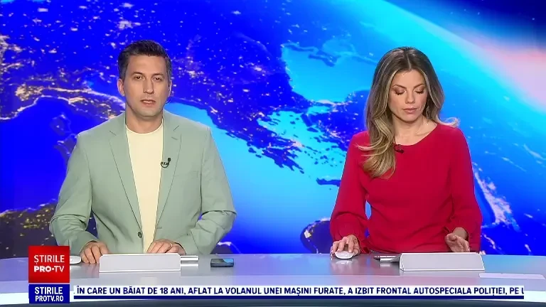 Petrecăreții din București își fac antrenamentul pentru vacanța de 1 Decembrie în Centrul Vechi