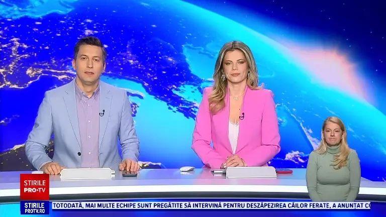 Cum au fost salvați 50 de turiști care nu au mai putut coborî de pe vârgul Parângul Mare. E cod portocaliu de vreme rea