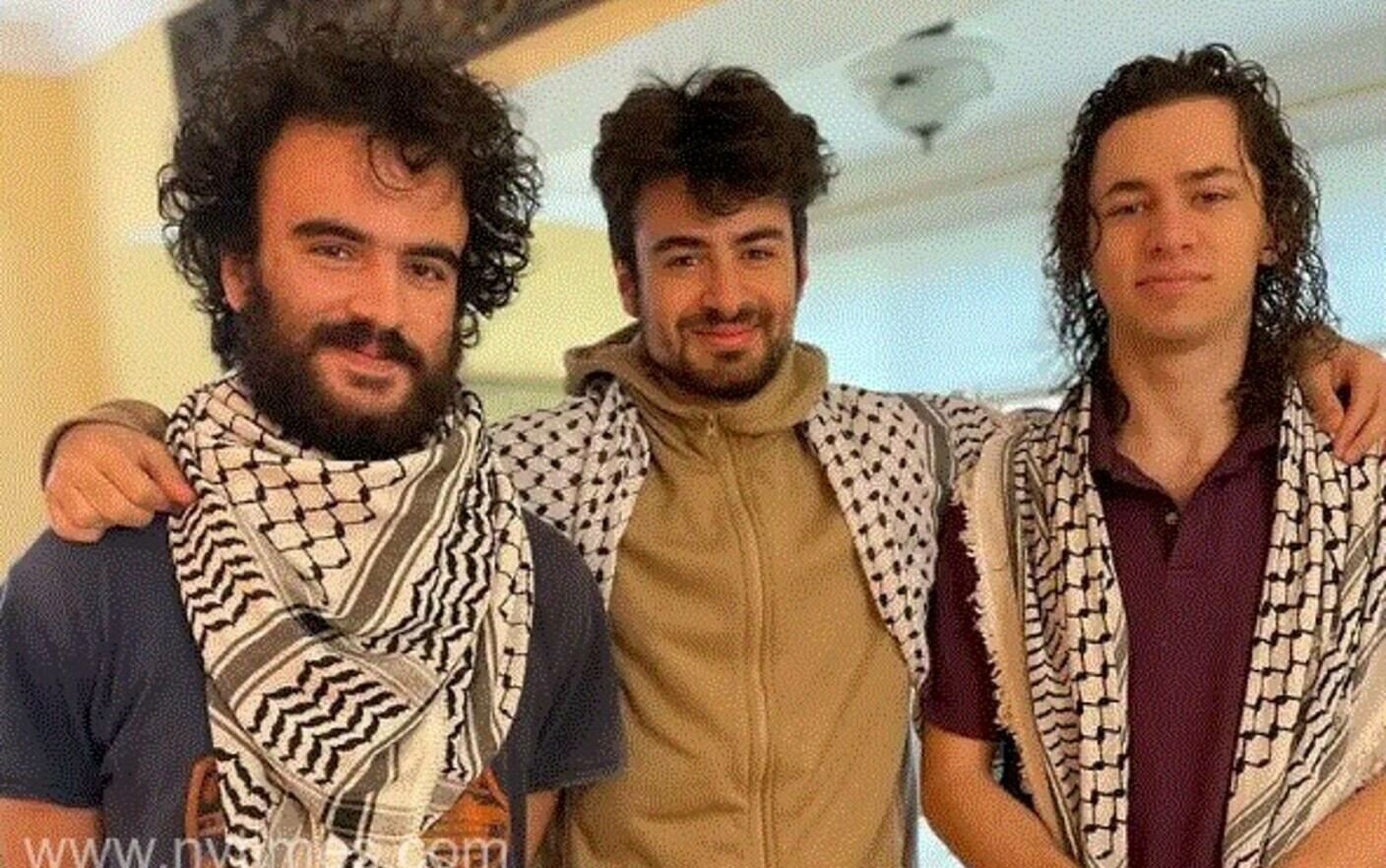 „Ne-am fi putut pierde copilul”. Mamele studenților palestinieni împușcați în SUA fac mărturii emoționante