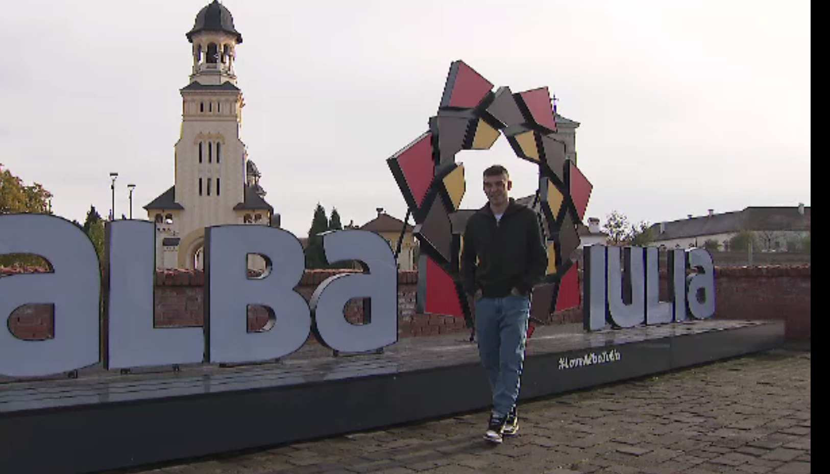 Pregătiri pe ultima sută de metri la Alba Iulia, în ajunul Zilei Naționale: „Aici s-a făcut Unirea”