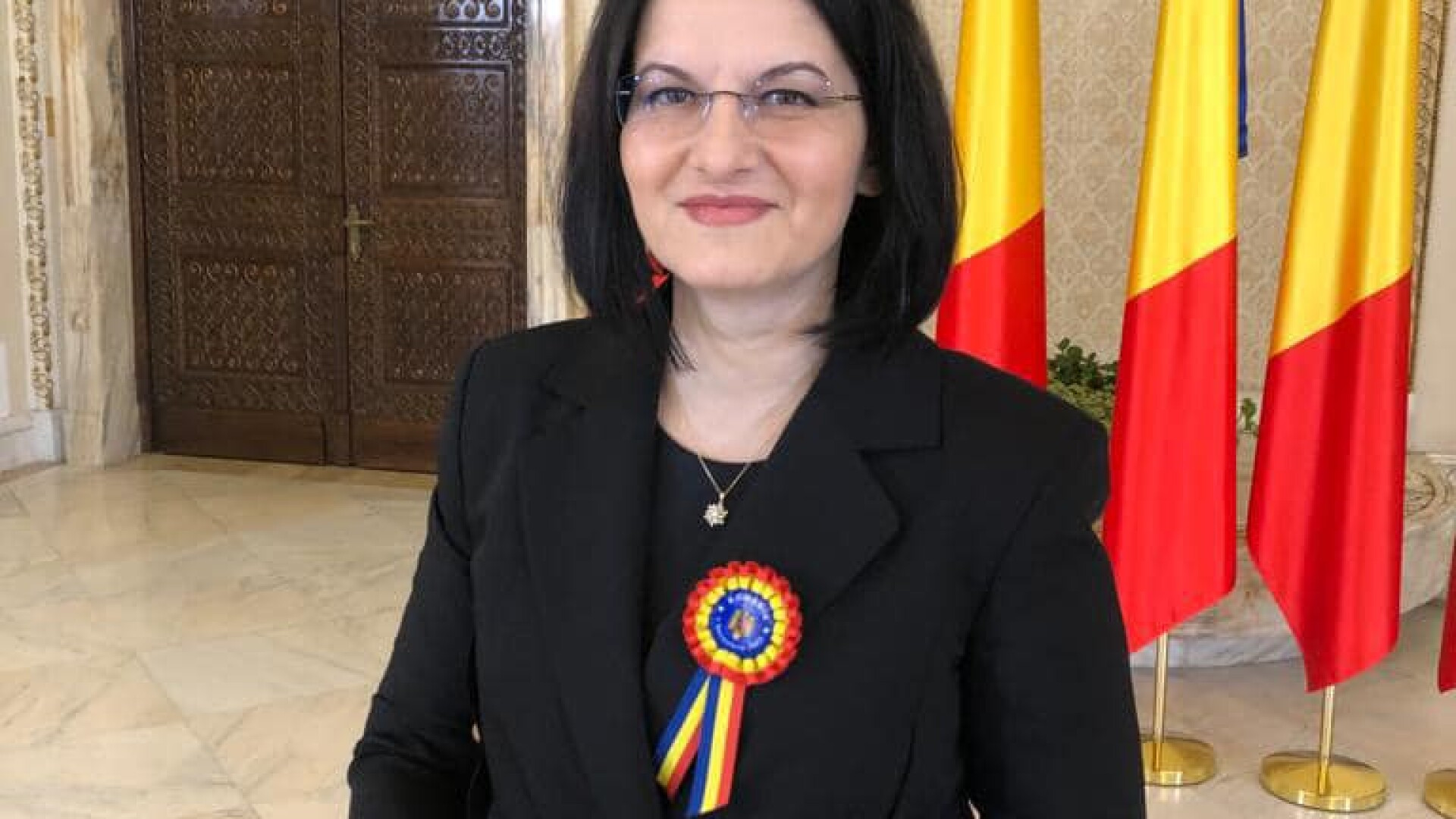 sidonia susanu decorata