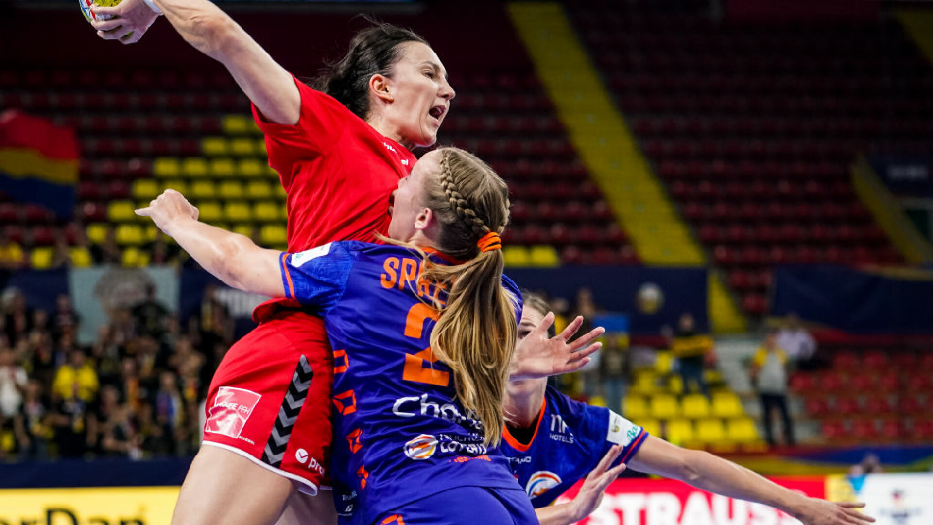 România, debut în forță la Mondialul de handbal din Danemarca. „Tricolorele” au defilat în fața naționalei din Chile