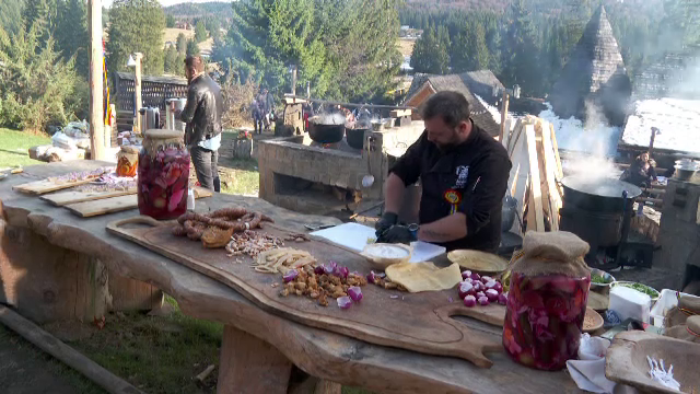 Cât costă o masă la restaurant în Poiana Brașov. Distracția este scumpă pentru românii care au plecat la munte de 1 Decembrie