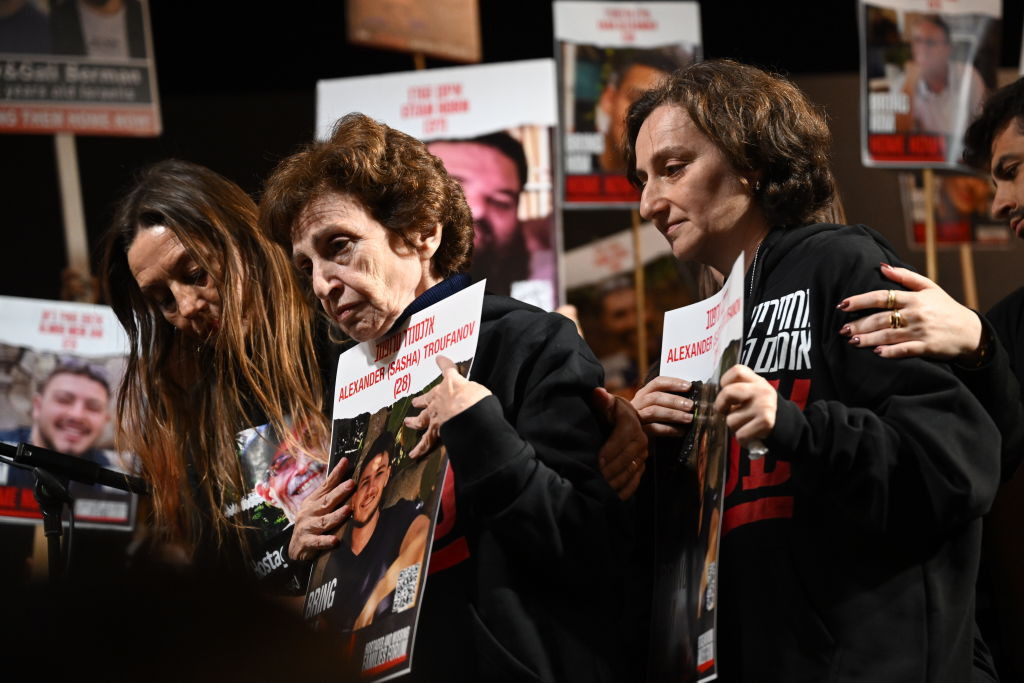 Ostaticii scoși din Fâșia Gaza fac apeluri disperate către guvernul Netanyahu: „Eliberați-i acum!”