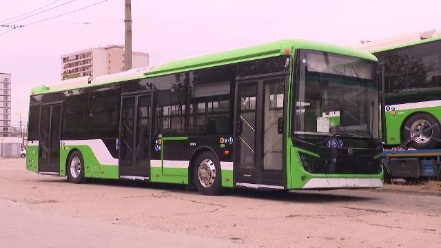 Nicuşor Dan: Călătorii pot vedea în timp real, pe Google Maps, gradul de încărcare al anumitor mijloace de transport în comun