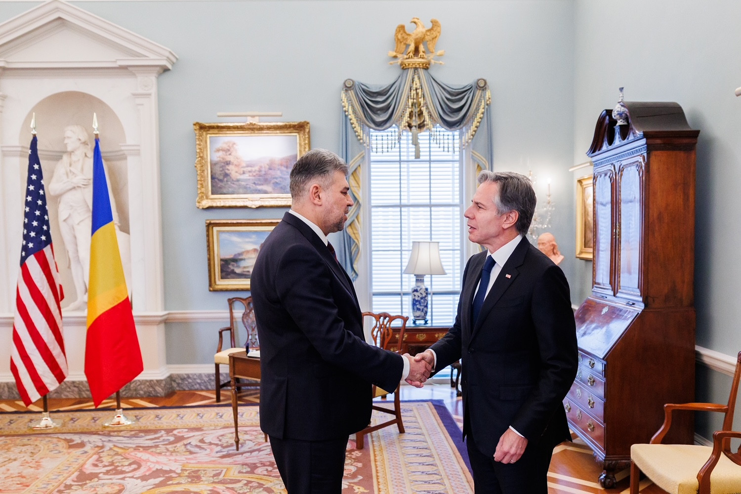 Ciolacu s-a întâlnit cu Blinken în SUA. Premierul i-a mulţumit pentru ajutorul în recuperarea românilor din Fâșia Gaza