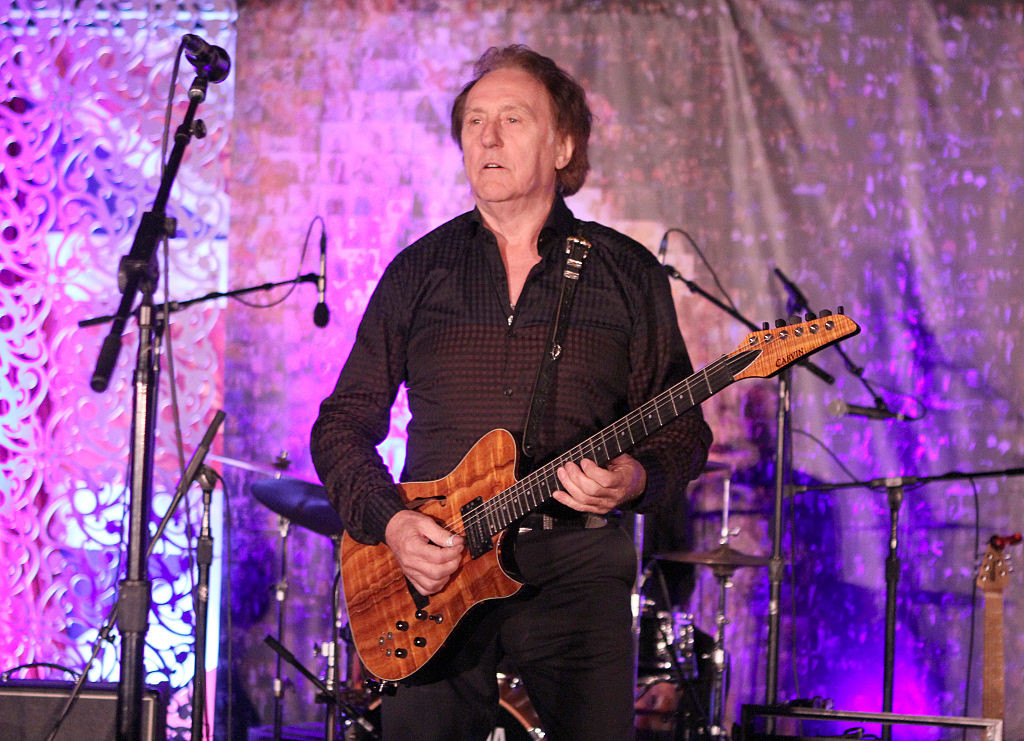 Denny Laine a murit. Cofondatorul trupei Wings alături de Paul McCartney avea 79 de ani