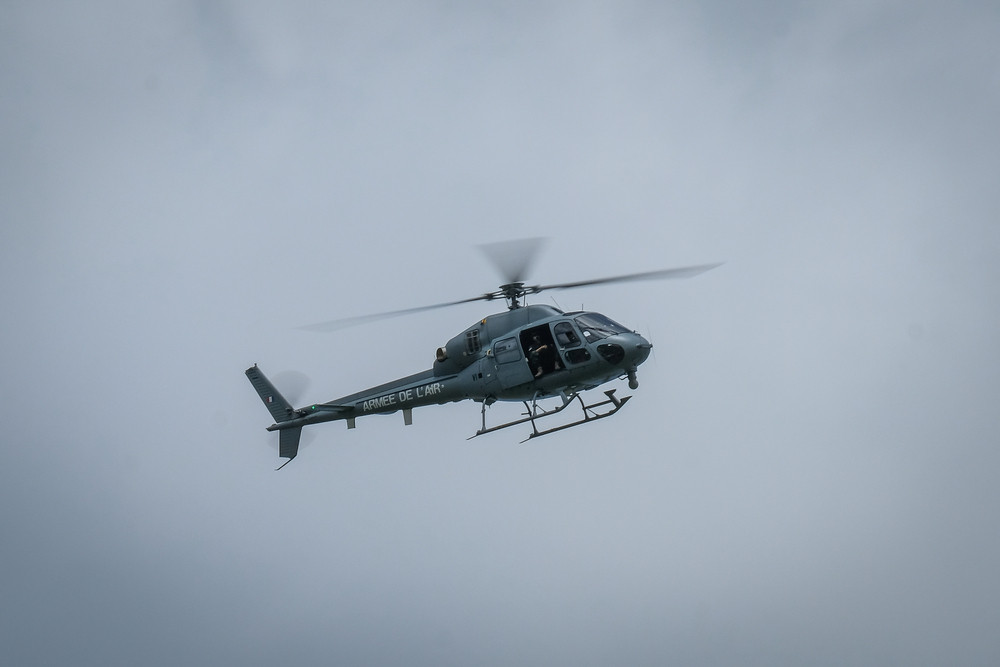 O persoană a murit și alte șapte sunt dispărute, după ce două elicoptere ale marinei japoneze s-au prăbuşit în Pacific