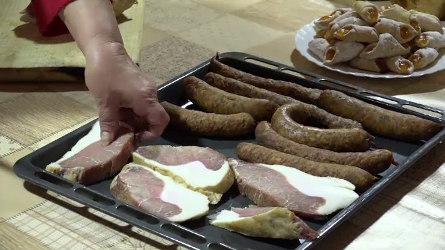 Cum să păstrăm alimentele în mod corect, pentru evita risipa în timpul sărbătorilor. Ce recomandă specialiștii