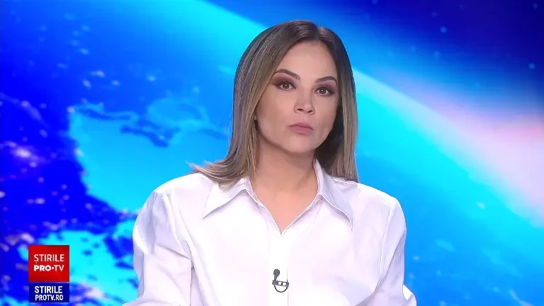 Un șofer băut a provocat haos în Târgu Jiu, după ce a intrat cu mașina în vitrina unui magazin