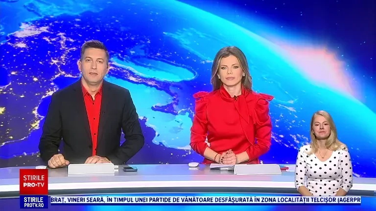 S-a dat startul sezonului de iarnă pentru zborul cu parapanta. Liste de aşteptare pentru sesiunile în tandem