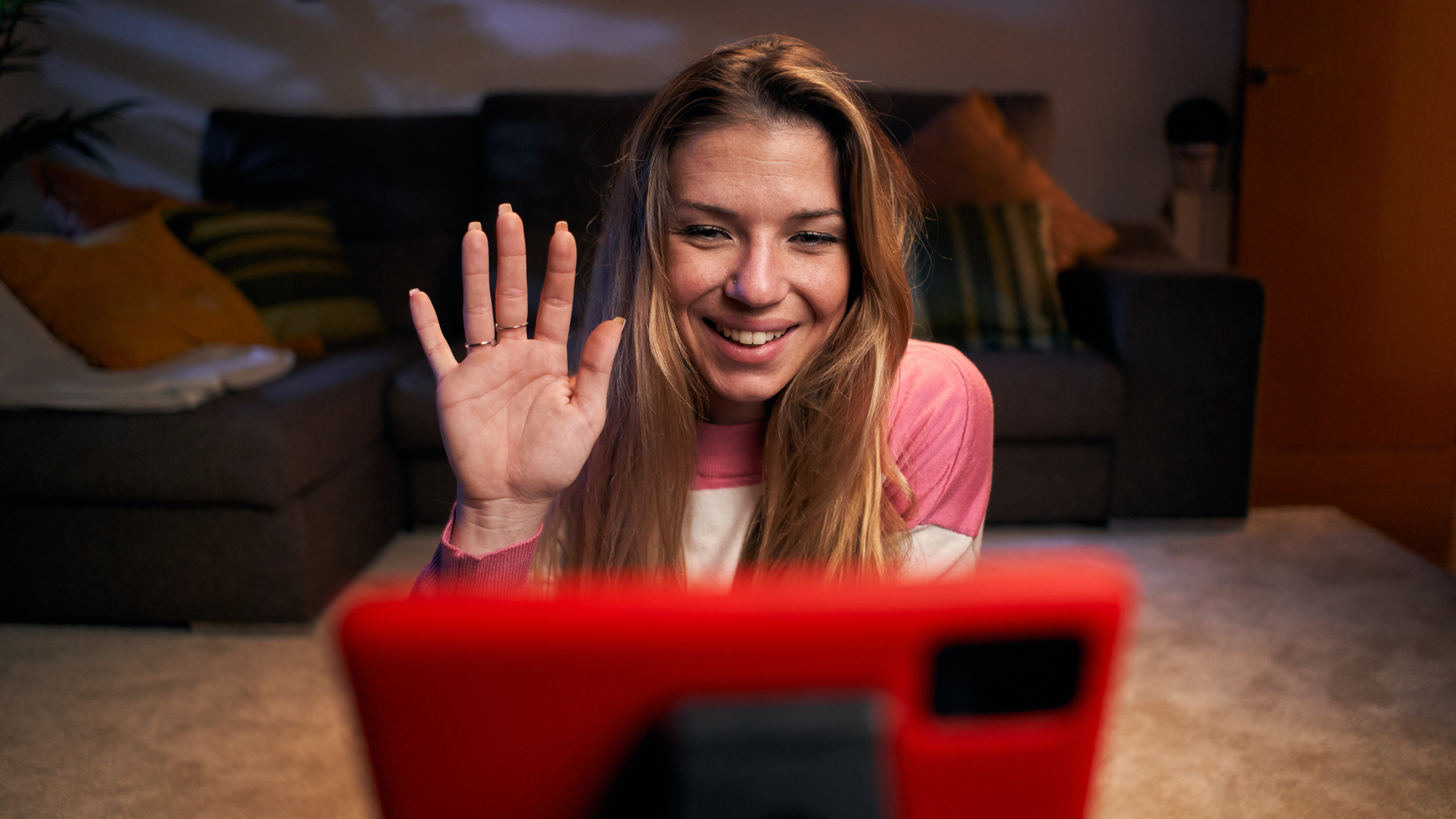 Visul tinerilor bulgari: “Vreau să fiu un influencer și să fiu plătit”