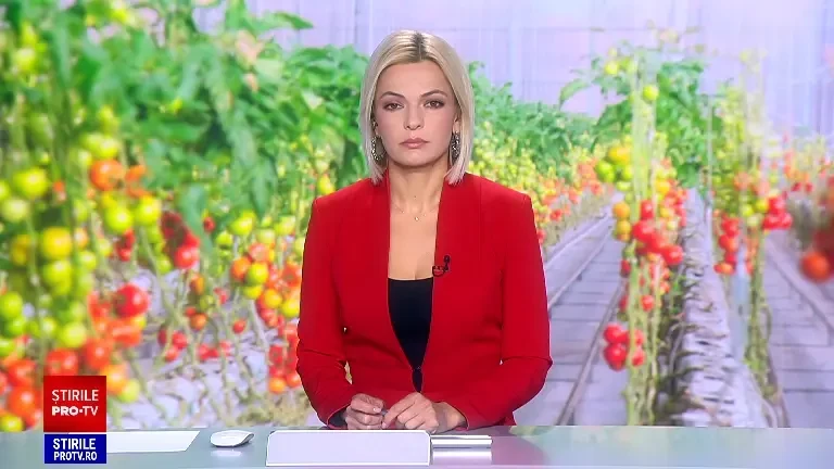 În plină iarnă, tarabele din piețe sunt pline cu roșii românești. Prețurile sunt de 6-8 lei pe kilogram (1)