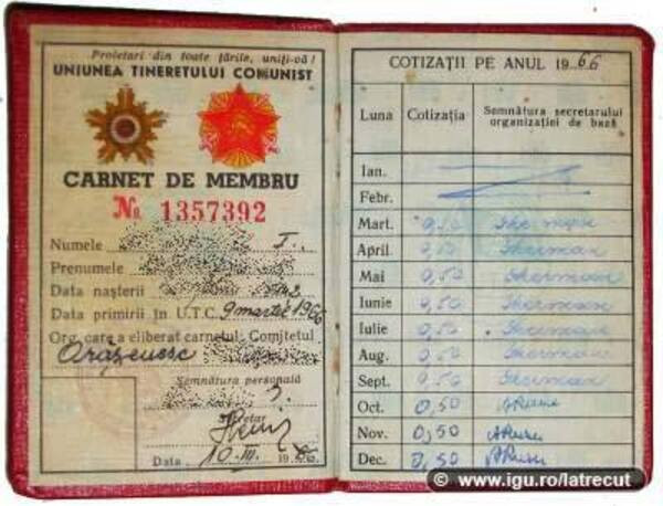 Viata de elev in comunism
