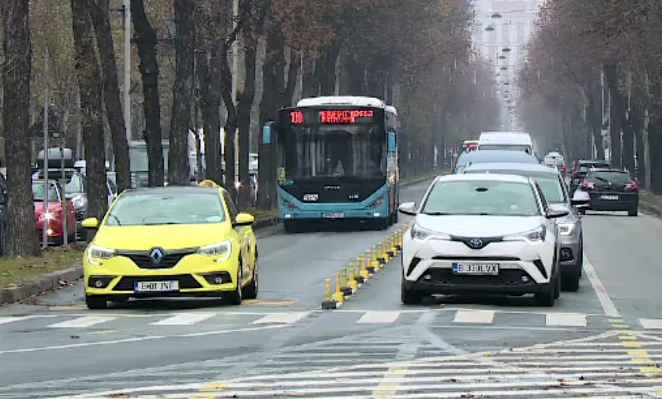 Benzile unice pentru autobuze revoltă șoferii, dar mulțumesc călătorii. „Merge repede, este foarte bine”