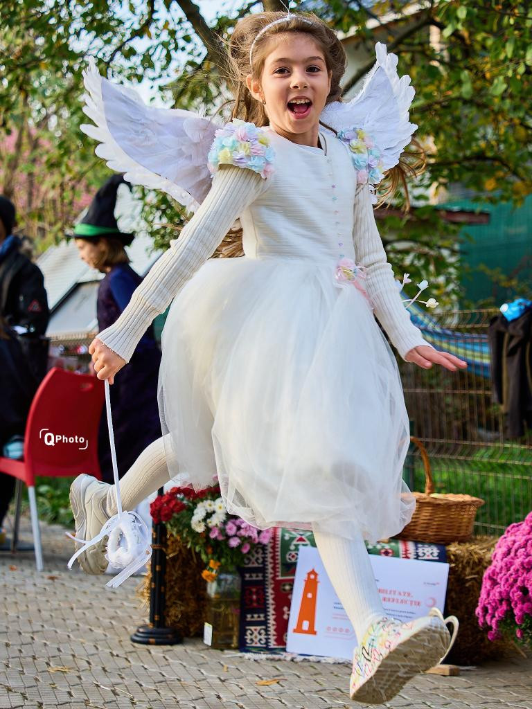 (P) Explore 100: Pionierat și revoluție în educație, prin abordarea Reggio Emilia, în Mogoșoaia