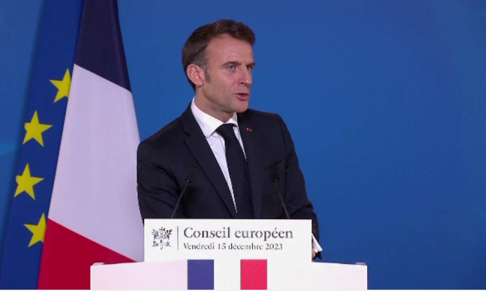 Emmanuel Macron dă vina pe Ungaria pentru blocarea fondurilor către țările UE. „Mă gândesc sincer la Slovacia”