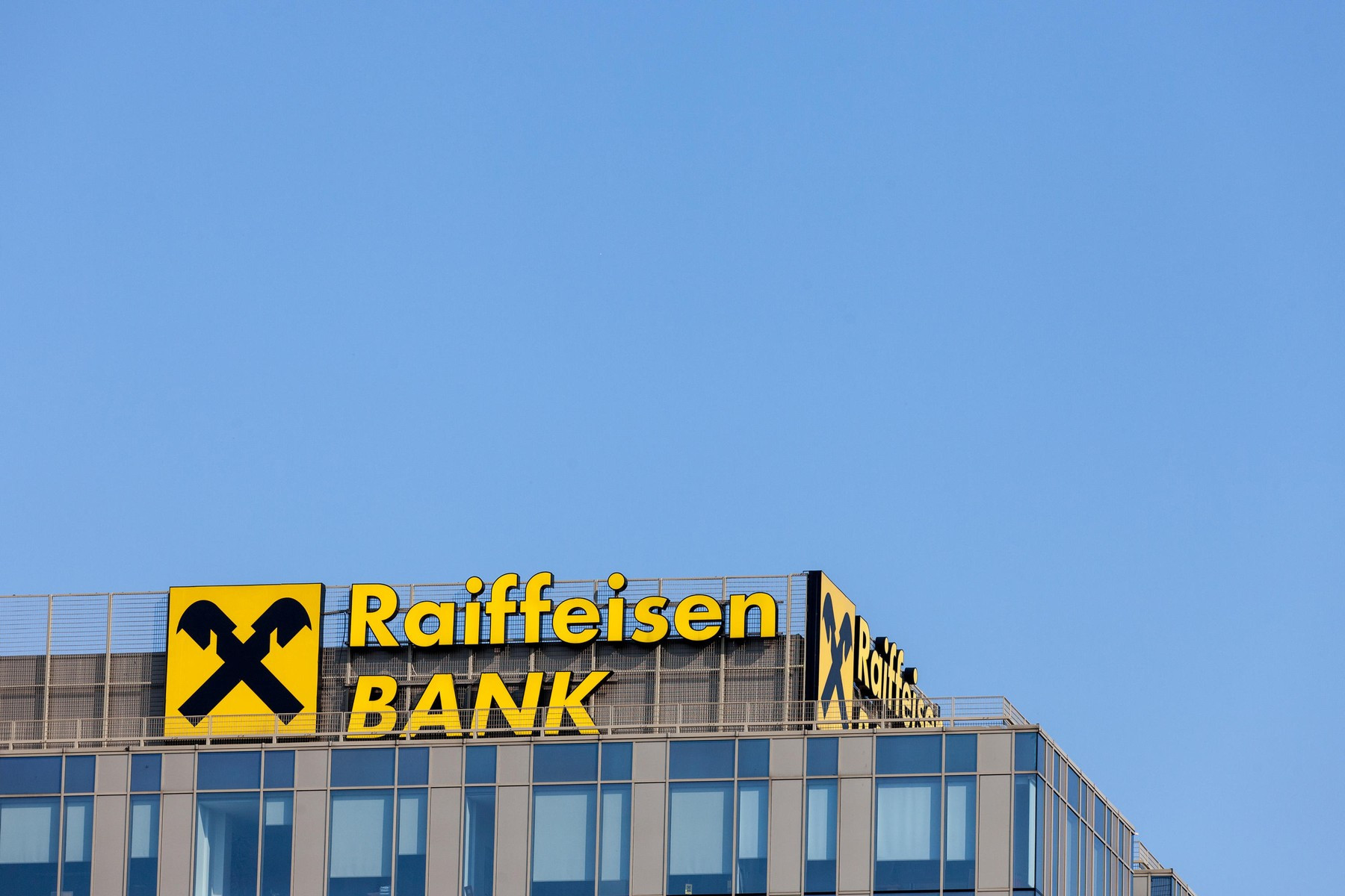 Austria a deblocat noile sancţiuni europene împotriva Rusiei, după ce Ucraina a scos Raiffeisen de pe lista neagră