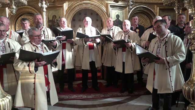 Parada colindătorilor și a tradițiilor de iarnă a însuflețit străzile Galațiului. Catedrala a răsunat de muzică și voie bună