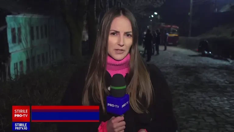 Un perete al internatului unui liceu din Harghita s-a prăbuşit. Un elev a murit și alți trei au fost răniți. FOTO