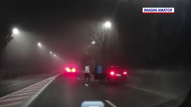Scene șocante în trafic, la Timişoara, surprinse de o cameră de bord. Un șofer a fost bătut de doi indivizi în propria mașină