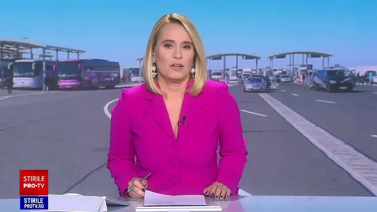 Peste 170.000 de români au intrat în țară în ultimele două zile. Mașinile sunt pline de suveniruri și daruri din străinătate