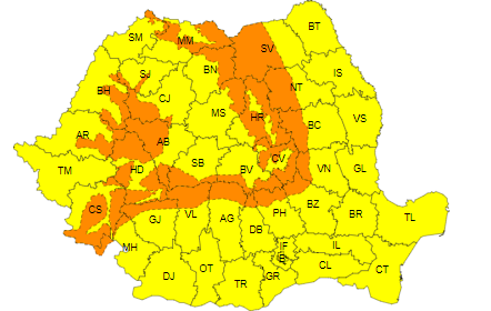 HARTĂ | Cod galben de vânt puternic, în Crişana şi Transilvania. Cod portocaliu de viscol pentru zona montană înaltă