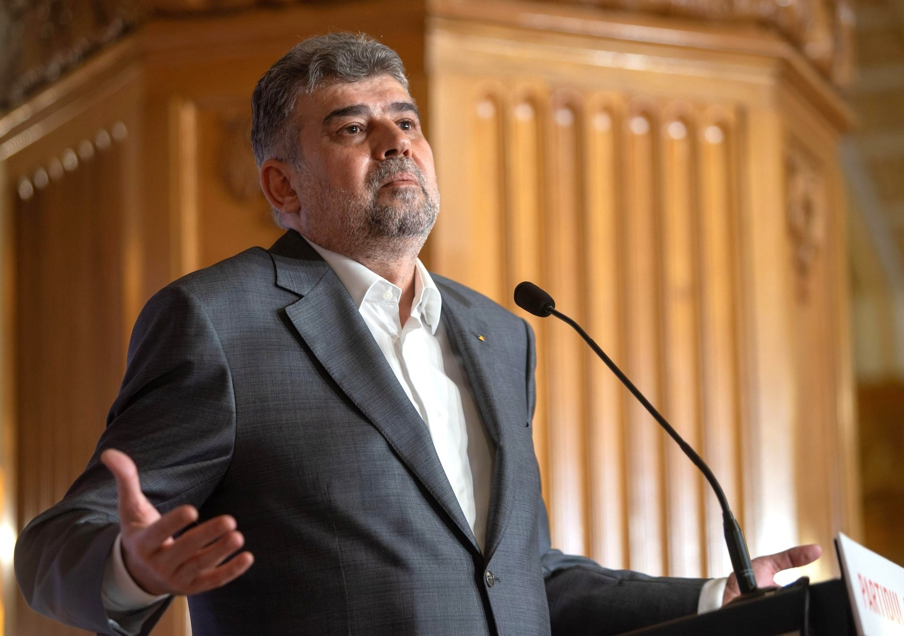 Decizie în dosarul în care Ciolacu se judeca cu statul al cărui premier este. Voia neapărat să fie numit revoluționar