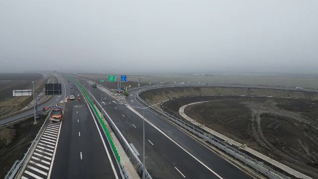 Premieră în România. 16 kilometri din Autostrada Transilvaniei au fost inaugurați cu 8 luni înainte de termen