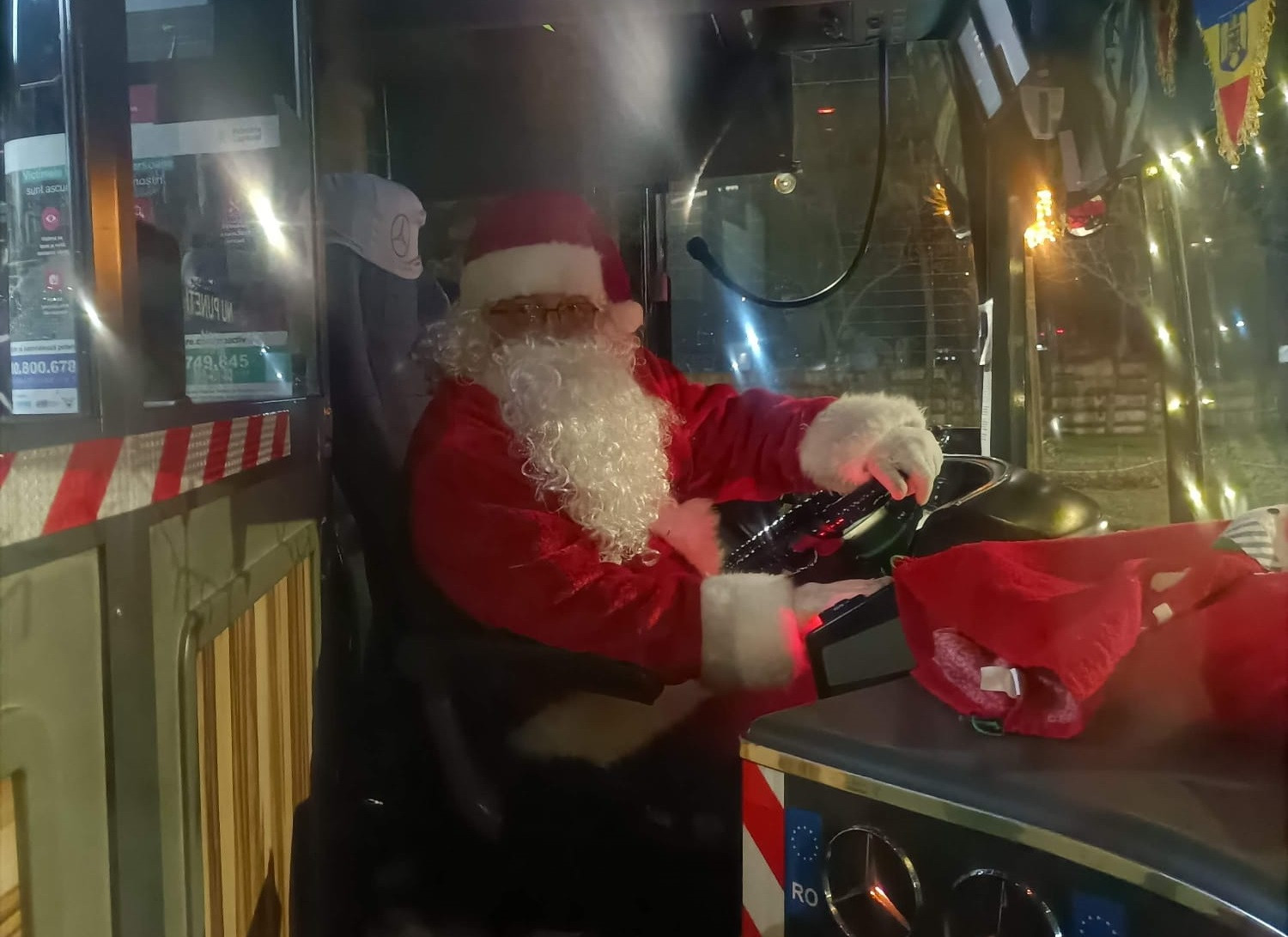 Program transportul public de Crăciun. Cum vor circula autobuzele și metroul