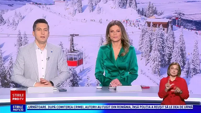 Turiștii care petrec sărbătorile la munte s-au bucurat de zăpadă. „Locul ăsta este liniștea mea”