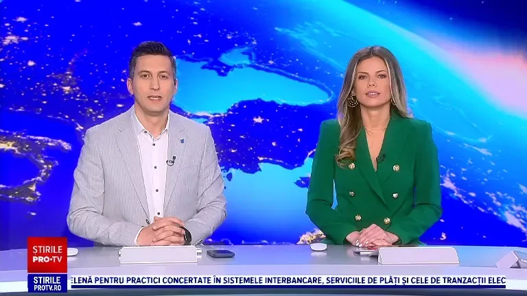 Un câine a fost salvat de sub dărâmături, la câteva zile de la cutremurul din China. A zăcut 30 de ore imobilizat