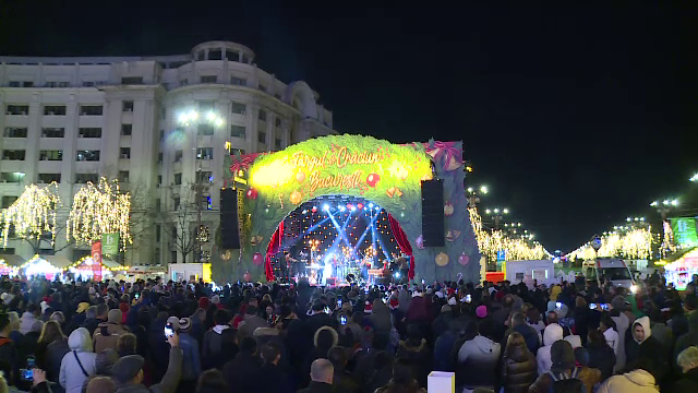 30.000 de oameni au ajuns luni seară la târgul de Crăciun din Piața Constiuției. Printre vizitatori au fost și mulți străini