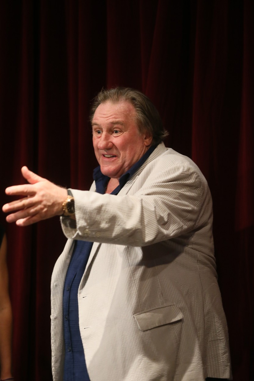 Scandalul Depardieu. Zeci de artişti denunţă „linşajul” la care este supus ultimul „monstru sacru” al cinematografiei