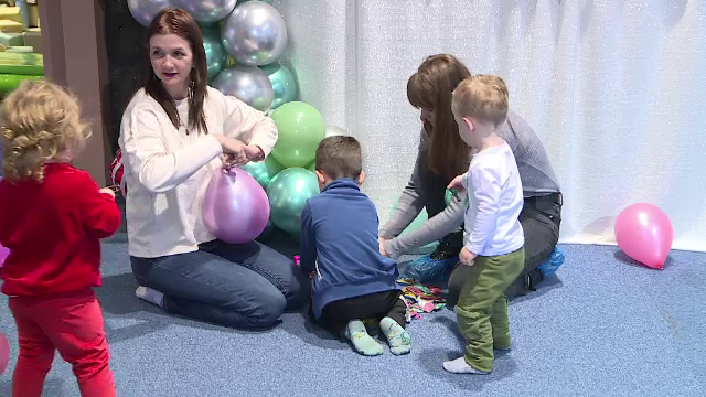 Petreceri organizate special pentru copii în noaptea de Revelion. Câți bani trebuie să scoată părinții din buzunar