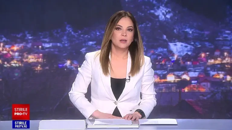 Cetele de juni din Mărginimea Sibiului, principala atracție a sărbătorilor de iarnă. Au uimit turiștii cu dansul lor