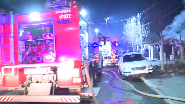 Tragedie în prag de Anul Nou. Mobilizare de forțe la o casă din Mogoșoaia mistuită de flăcări