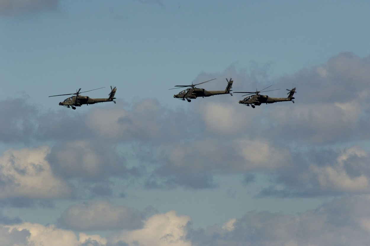 Armata americană a deschis focul în Marea Roșie. Mai multe ambarcațiuni au fost scufundate, iar zece persoane ucise