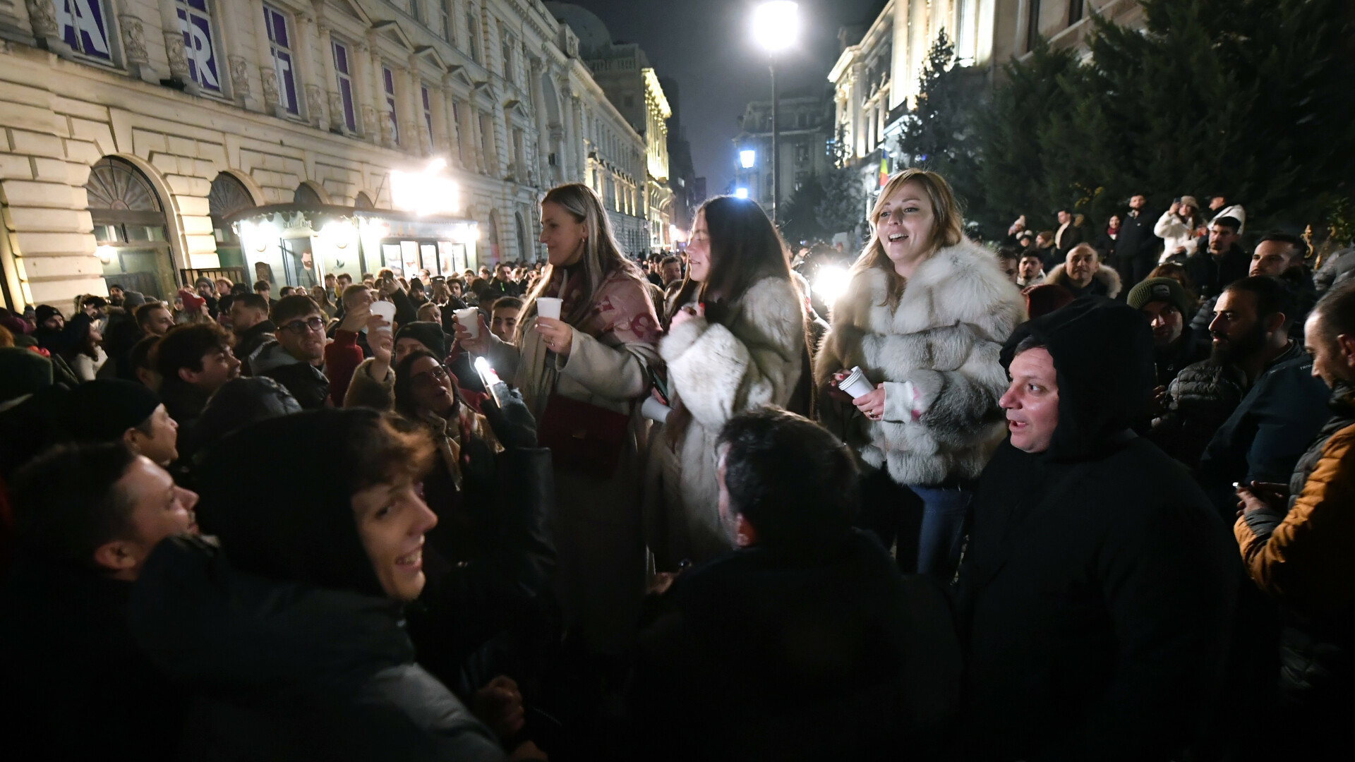 Cum s-au văzut artificiile de Revelion în București. Singurul eveniment organizat în aer liber a fost în Titan