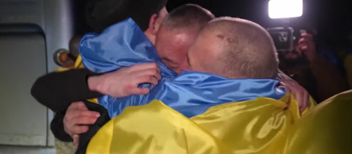 Ruşii şi ucrainenii fac schimb de liste pentru cel mai mare schimb de prizonieri de război